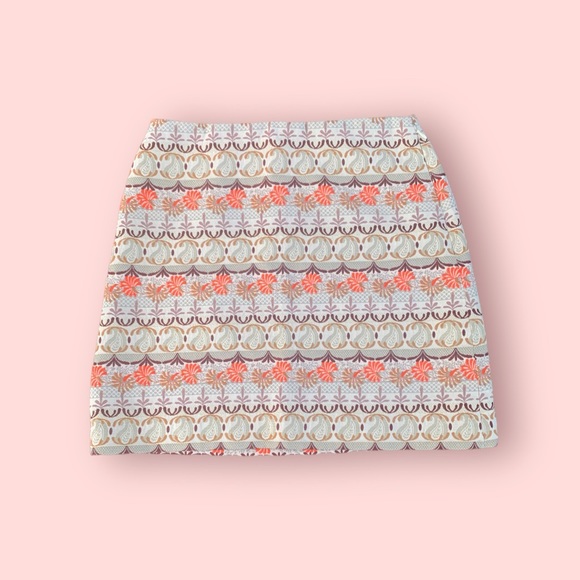 Loft Skirt - Picture 1 of 10